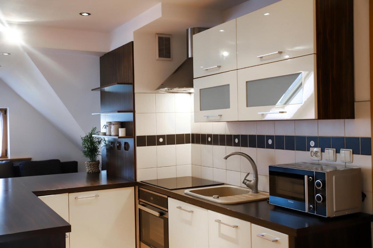 Lovely Apartment In City Center Of Jelenia Gora. المظهر الخارجي الصورة