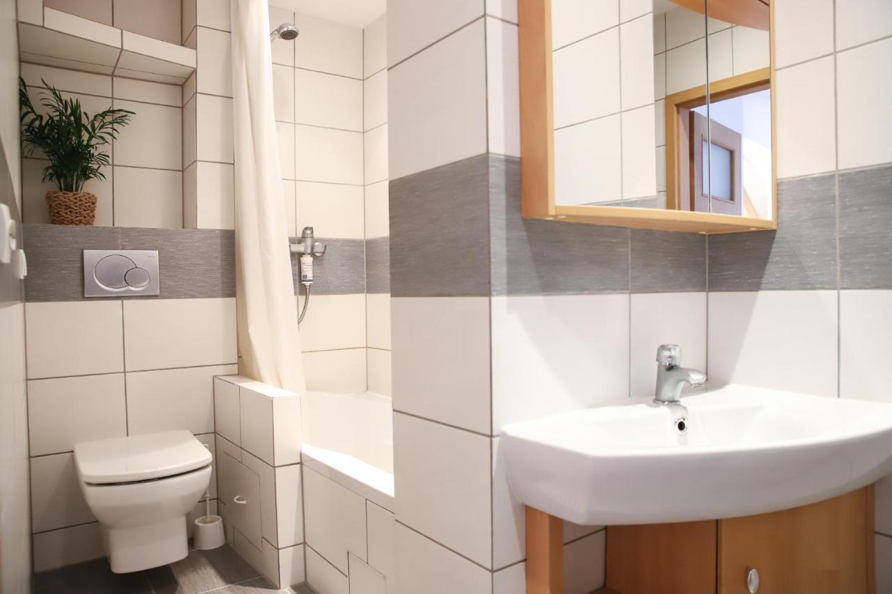 Lovely Apartment In City Center Of Jelenia Gora. المظهر الخارجي الصورة