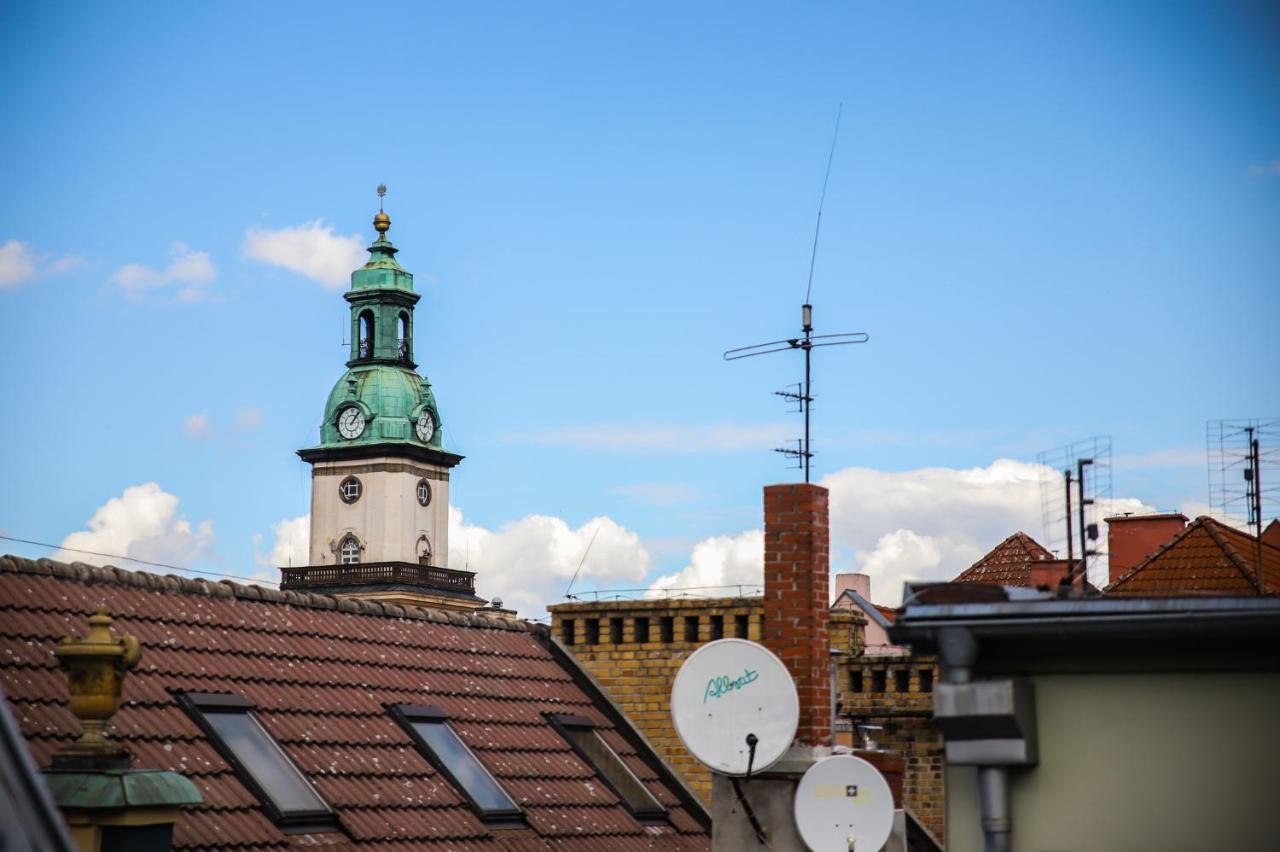 Lovely Apartment In City Center Of Jelenia Gora. المظهر الخارجي الصورة